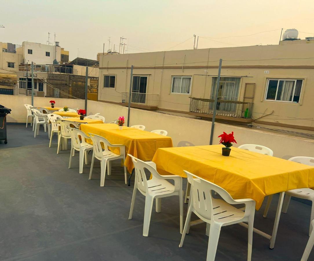 Smart Hostel Birkirkara Eksteriør bilde